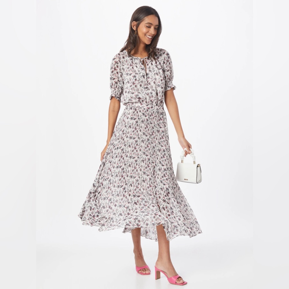 Club Monaco modern floral pleated dress Size 6 White black